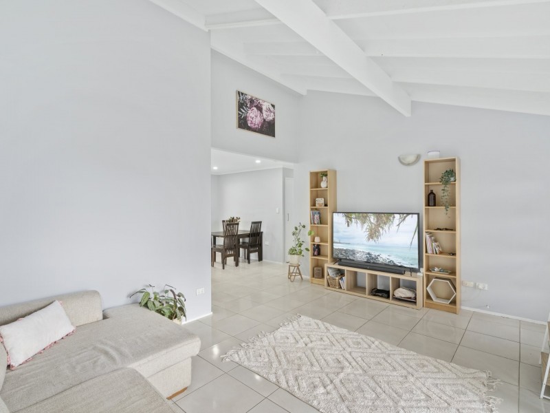 61 Sunscape Drive, Eagleby QLD 4207