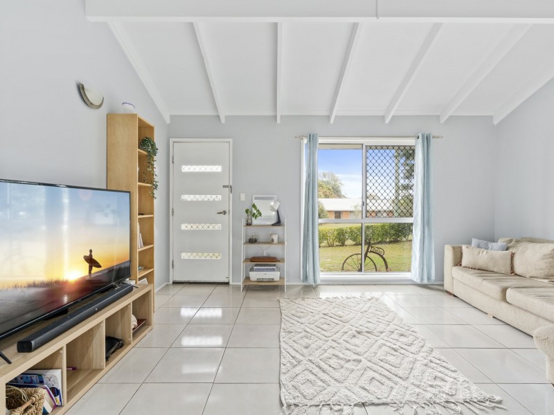 61 Sunscape Drive, Eagleby QLD 4207