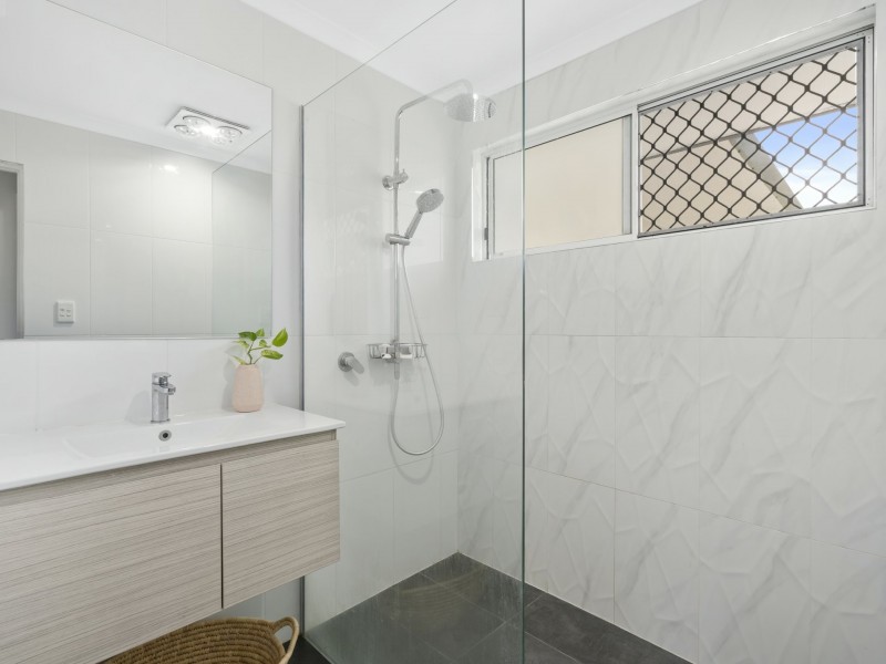 61 Sunscape Drive, Eagleby QLD 4207