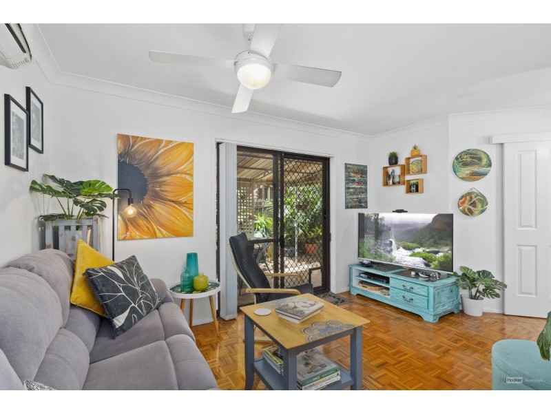 11/93-95 Barbaralla Drive, Springwood QLD 4127