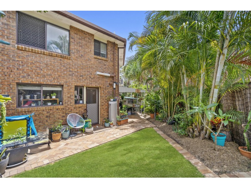 11/93-95 Barbaralla Drive, Springwood QLD 4127