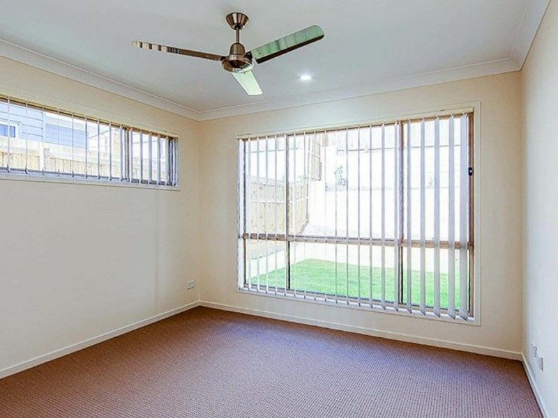 35 Dysart Drive, Holmview QLD 4207
