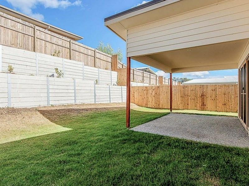 35 Dysart Drive, Holmview QLD 4207