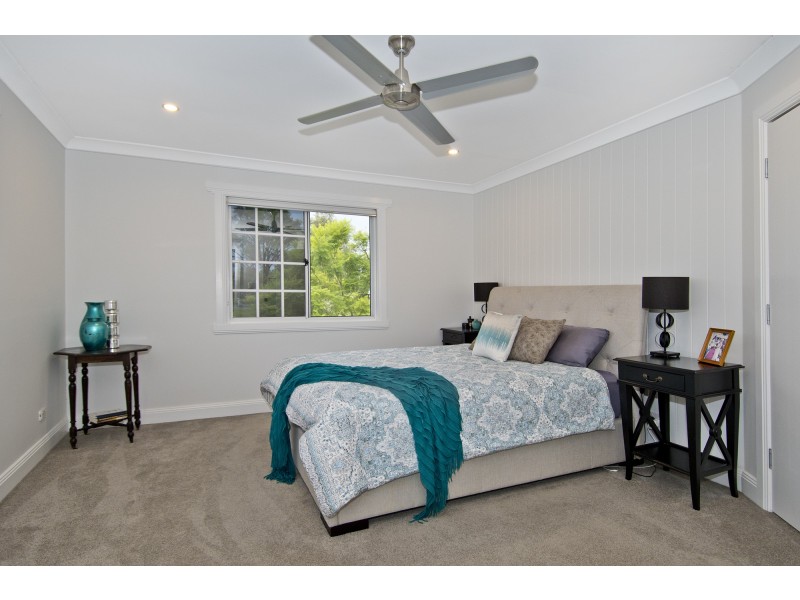 16 William Street, Waterford West QLD 4133