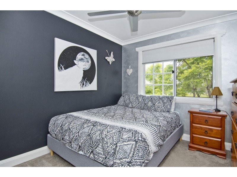 16 William Street, Waterford West QLD 4133