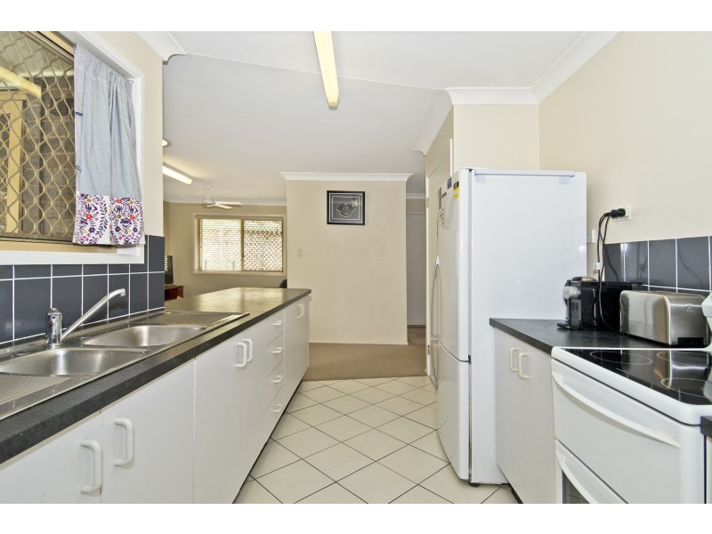 11 Scoresby Street, Mount Warren Park QLD 4207