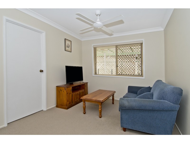11 Scoresby Street, Mount Warren Park QLD 4207