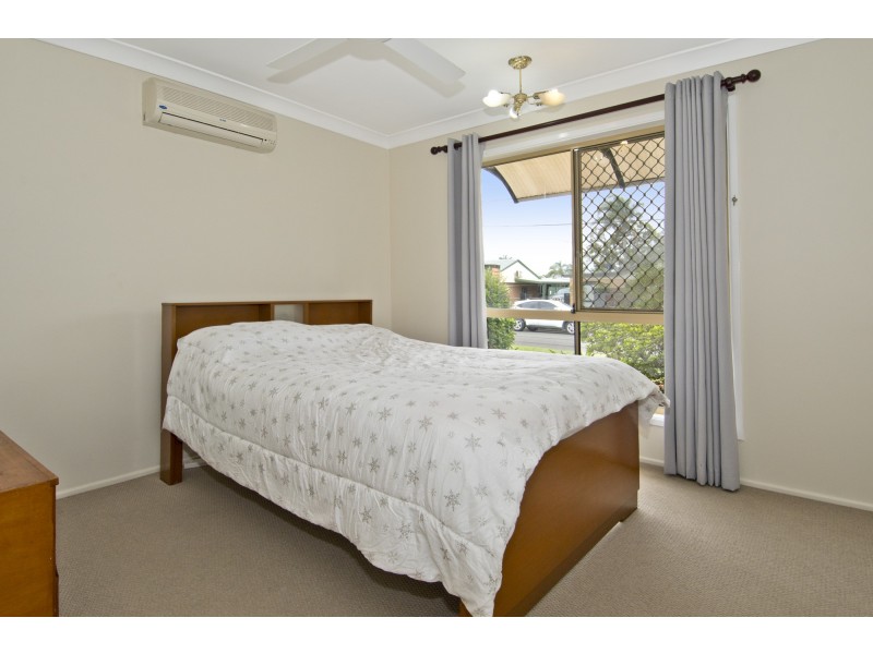 11 Scoresby Street, Mount Warren Park QLD 4207