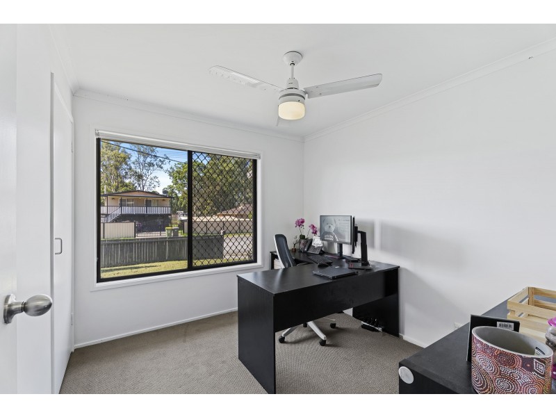 15 Melwood Street, Eagleby QLD 4207