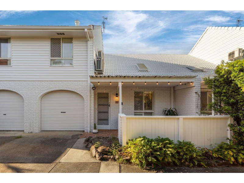 3/17 Molucca Avenue, Palm Beach QLD 4221