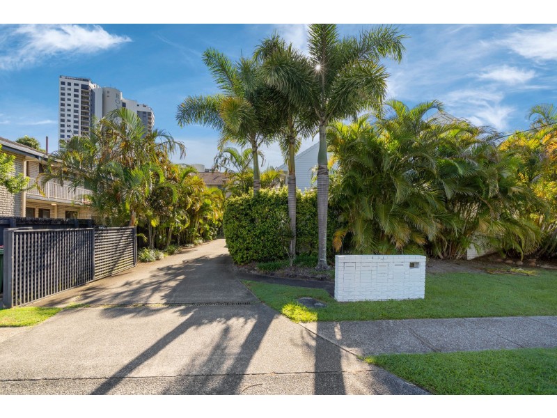 3/17 Molucca Avenue, Palm Beach QLD 4221