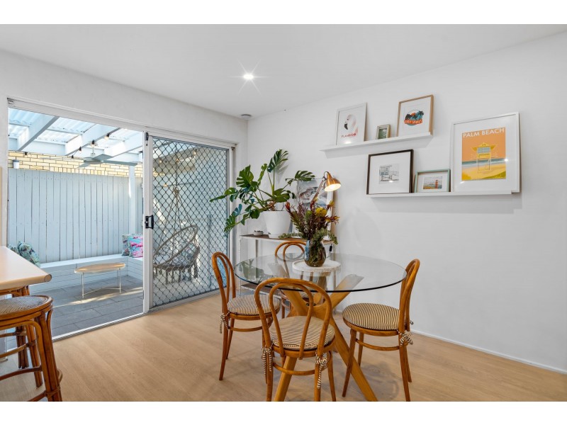 3/17 Molucca Avenue, Palm Beach QLD 4221