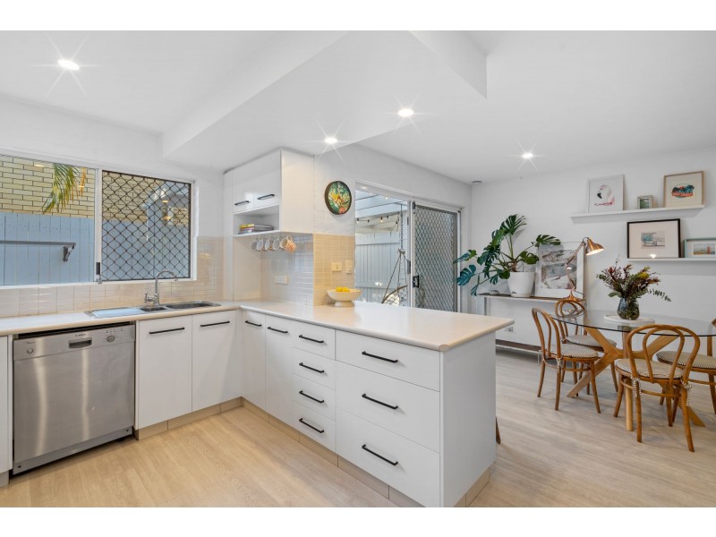 3/17 Molucca Avenue, Palm Beach QLD 4221