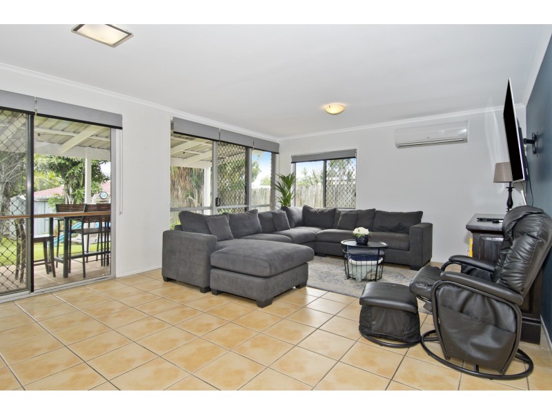 34 Montrose Avenue, Bethania QLD 4205