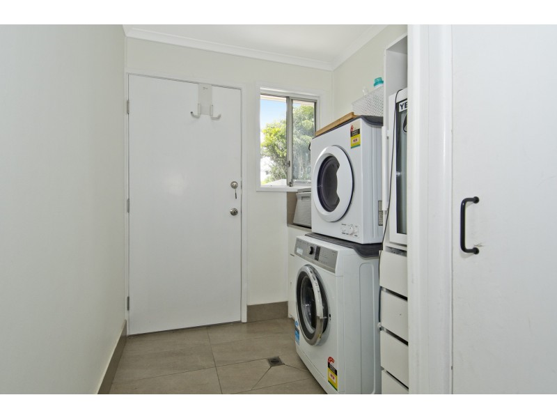 34 Montrose Avenue, Bethania QLD 4205