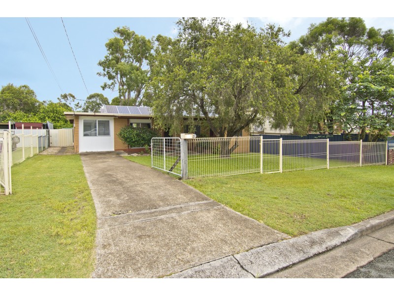 18 Meadow Crescent, Beenleigh QLD 4207