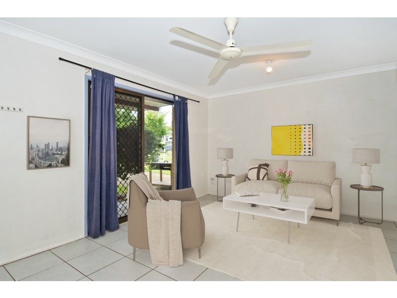 18 Meadow Crescent, Beenleigh QLD 4207