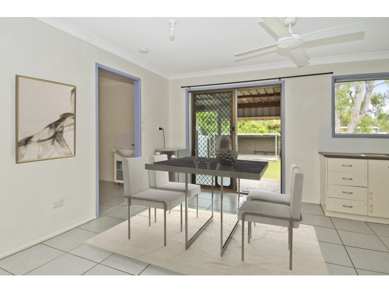 18 Meadow Crescent, Beenleigh QLD 4207