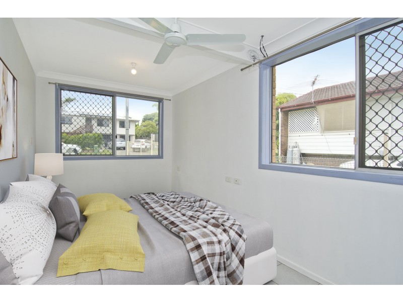 18 Meadow Crescent, Beenleigh QLD 4207