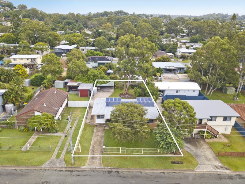 18 Meadow Crescent, Beenleigh QLD 4207