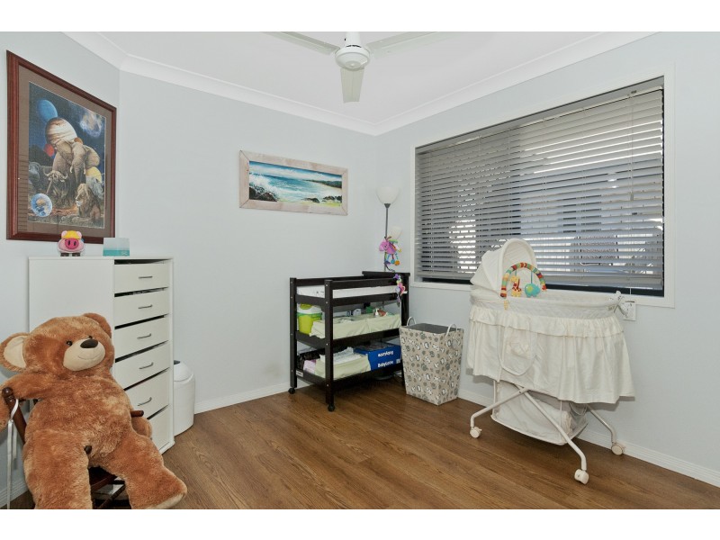 37 Ravensbourne Circuit, Waterford QLD 4133