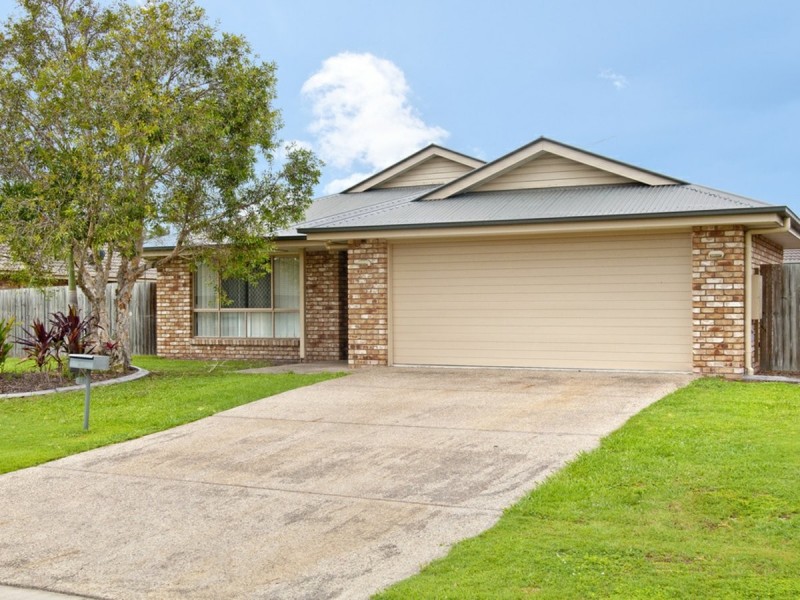 13 Sandpiper Circuit, Eagleby QLD 4207