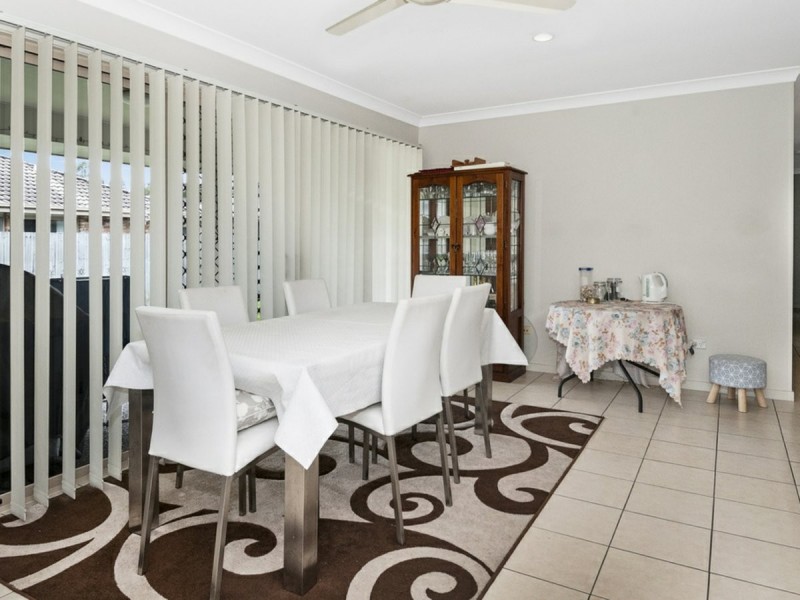 13 Sandpiper Circuit, Eagleby QLD 4207