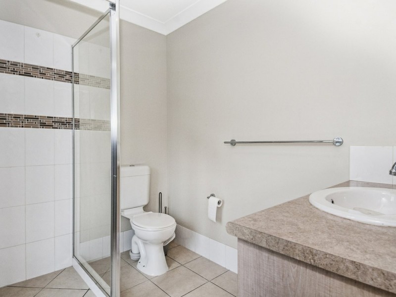13 Sandpiper Circuit, Eagleby QLD 4207