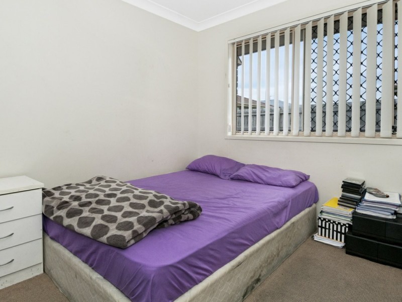 13 Sandpiper Circuit, Eagleby QLD 4207