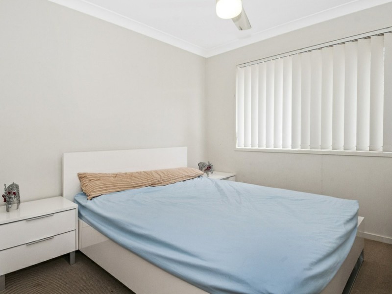 13 Sandpiper Circuit, Eagleby QLD 4207