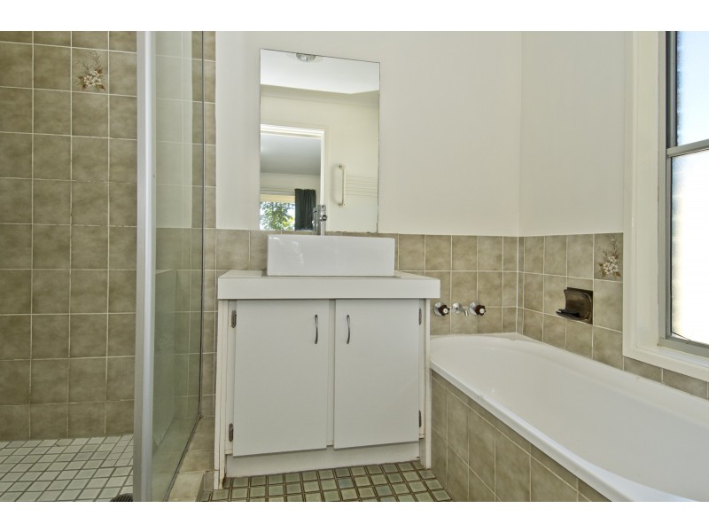 3 Carbon Court, Bethania QLD 4205