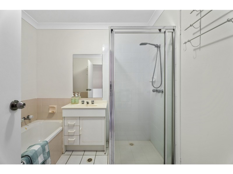 6/50 Castile Crescent, Edens Landing QLD 4207