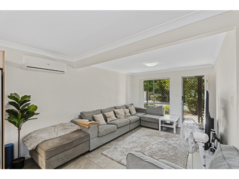 49/104a River Hills Road, Eagleby QLD 4207