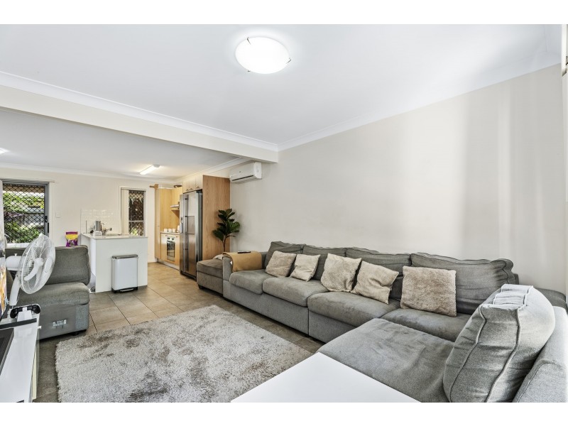 49/104a River Hills Road, Eagleby QLD 4207