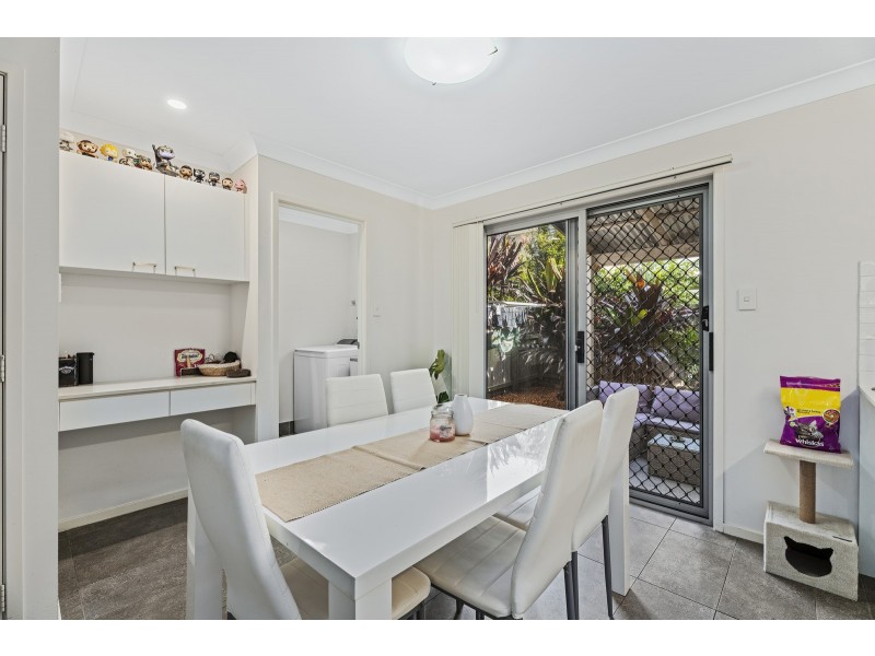 49/104a River Hills Road, Eagleby QLD 4207