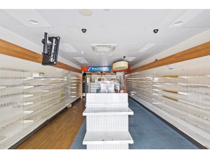 Shop 2/125-127 Castile Crescent, Edens Landing QLD 4207