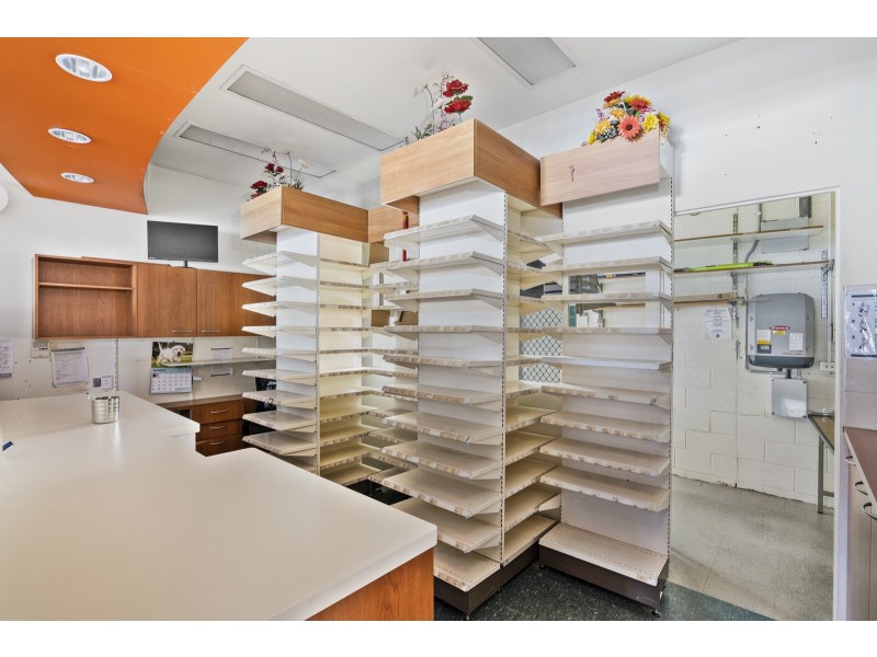 Shop 2/125-127 Castile Crescent, Edens Landing QLD 4207