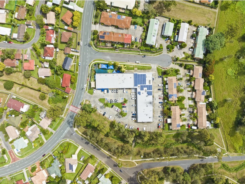 Shop 2/125-127 Castile Crescent, Edens Landing QLD 4207