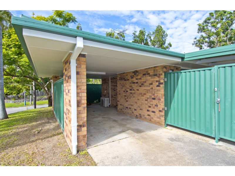 13 Duesbury Crescent, Edens Landing QLD 4207