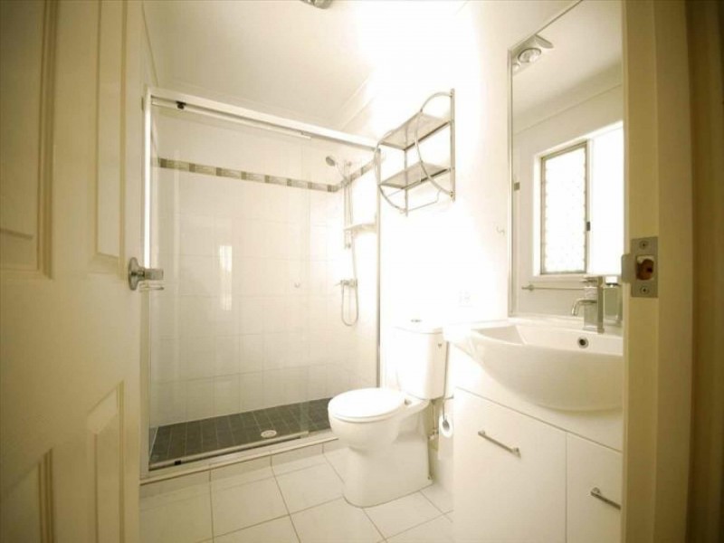 22 Lenna Court, Mount Warren Park QLD 4207
