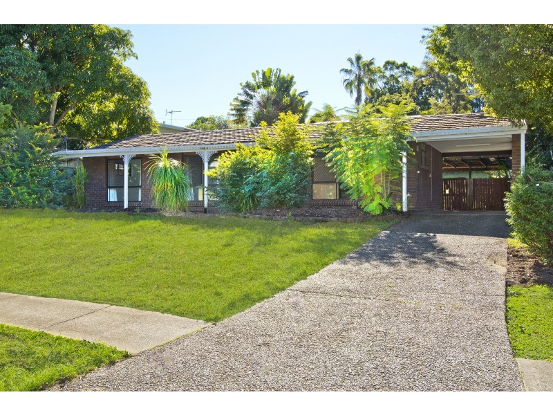 54 Avonmore Street, Edens Landing QLD 4207