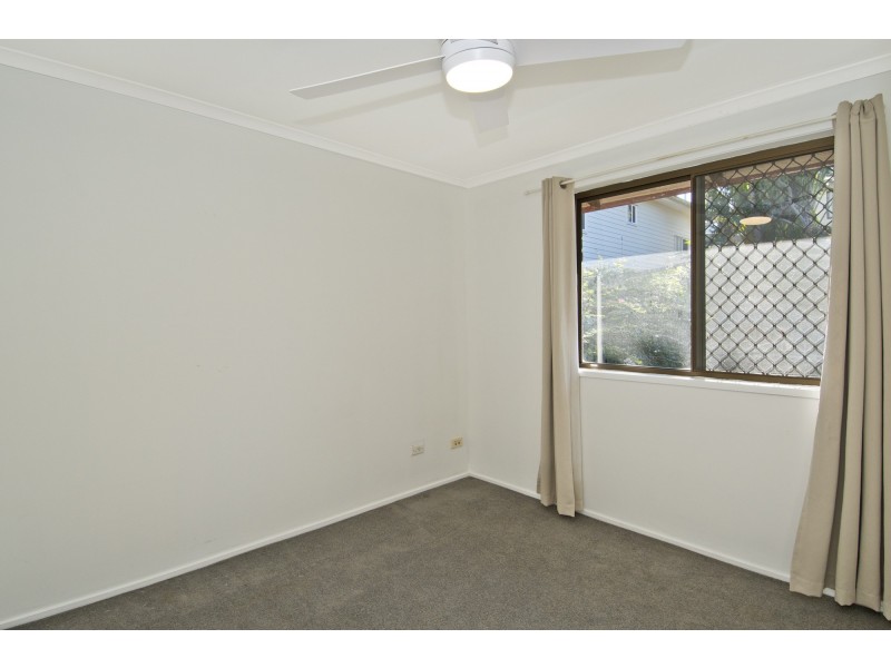 54 Avonmore Street, Edens Landing QLD 4207