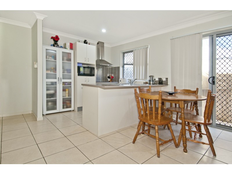 3/2 Conimbla Crescent, Waterford QLD 4133