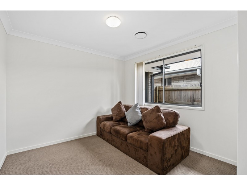 247 Killara Boulevard, Logan Reserve QLD 4133