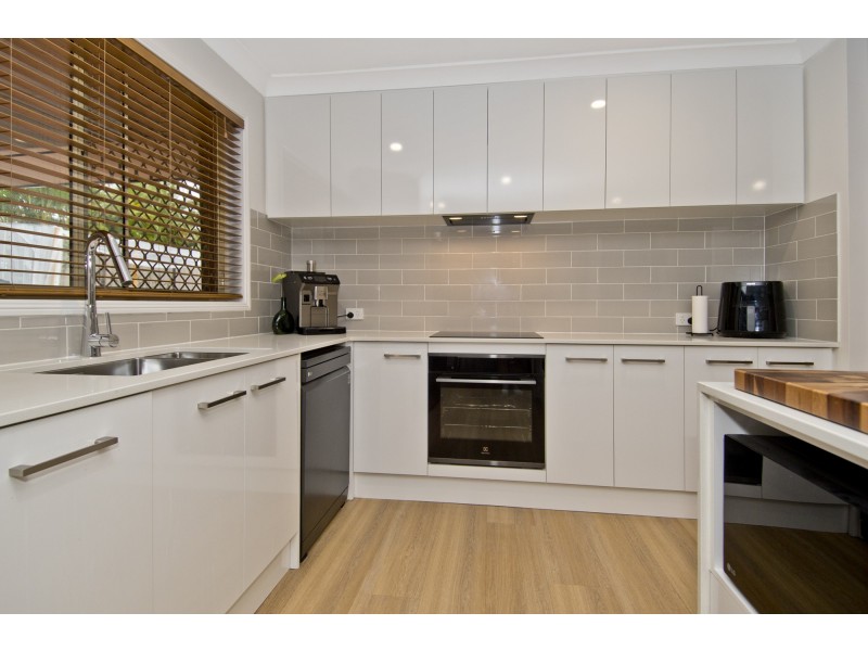 27 Jessie Crescent, Bethania QLD 4205