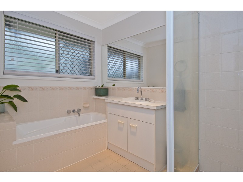 27 Jessie Crescent, Bethania QLD 4205