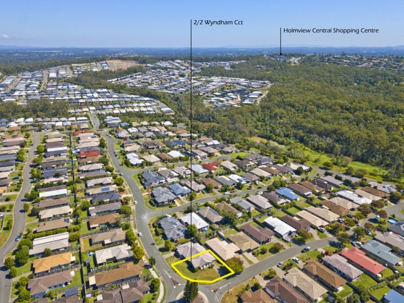 2/2 Wyndham Circuit, Holmview QLD 4207