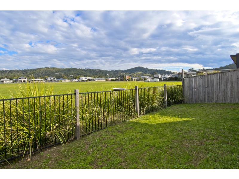 15 Windmill Place, Belivah QLD 4207