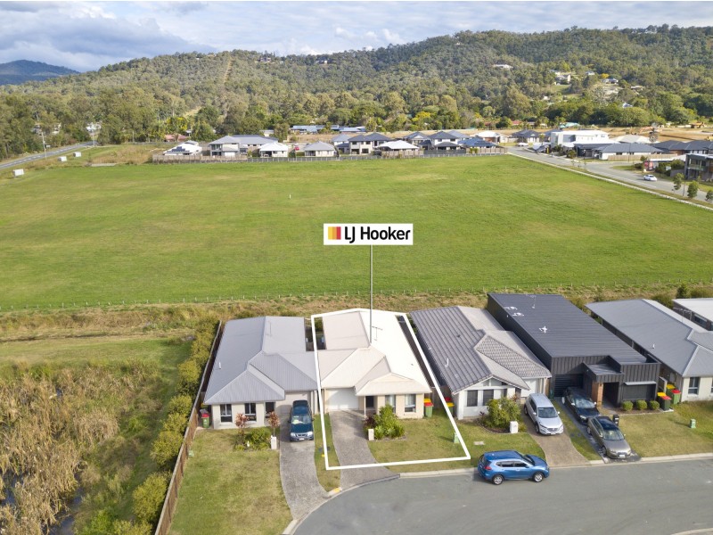 15 Windmill Place, Belivah QLD 4207