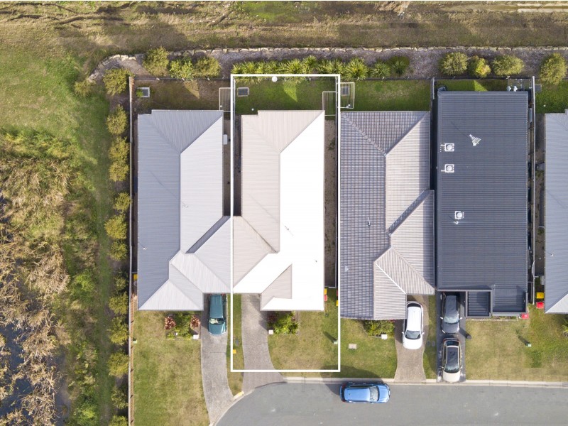 15 Windmill Place, Belivah QLD 4207